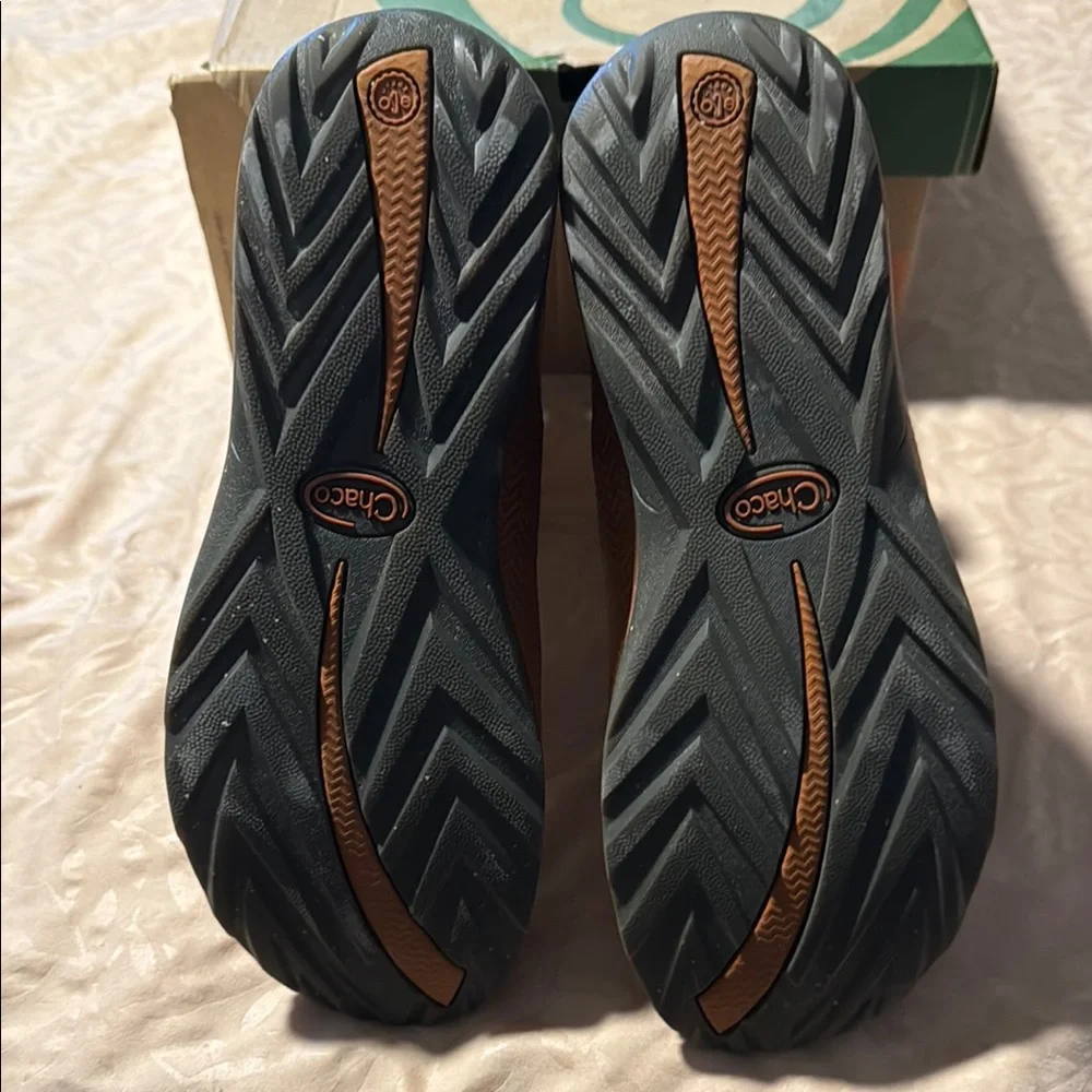 Women’s Chaco Brown Ankle Boots - Picture 6 of 8